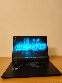 Gigabyte A16 – i7 / RTX4050 / 16 / 512 - 2