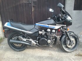 Honda cbx 750 - 2