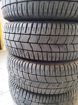 Celoroční pneu 225/70 R15C Kleber - 2