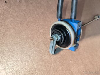 Mercedes R207/C107 - 2