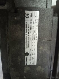 Servomotor - 2