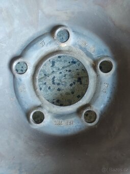 5x114.3 R15 - 2