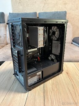 Intel i7-4770K, 16GB RAM, GT 1030, 120GB SSD + 2TB SSHD - 2