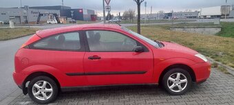 Ford focus 1.4i 55kw - 2