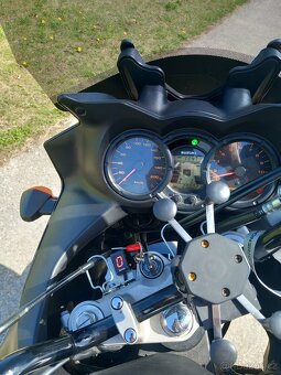 Suzuki V-Strom 650 - 2