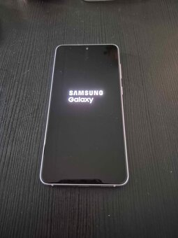 Samsung Galaxy S21 FE fialovy-nova baterie - 2