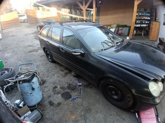 Mercedes Benz C180 - 2
