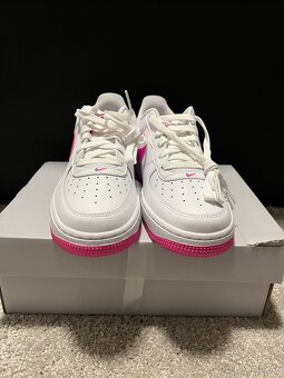 Nike Air Force - 2
