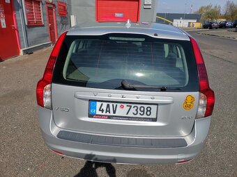 Prodám Volvo V50, 2,0 diesel, rok výroby 2010 - 2