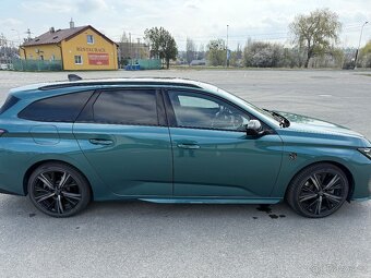 Peugeot 308, GT, HYBRID 225 - e-EAT8 v záruce - 2