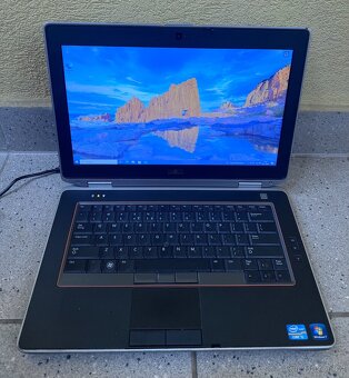 Dell Latitude E6420 / i5-2520M / 4GB RAM / 500GB HDD / 14" - 2