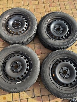 Zimni pneu 195/65 R 15 - 2