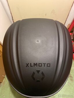 Kufr na motorku nebo skútr - nový (30 litrů) - 2