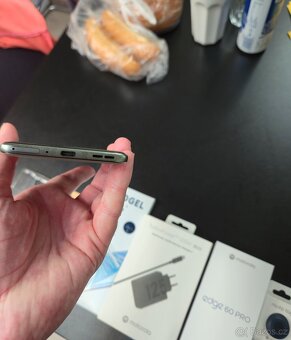 MOTOROLA EDGE 60 PRO SPOUSTU PŘÍSLUŠENSTVÍ NOVINKA 2025 - 2