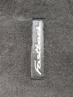 Látkovou vanu do kufru pro hyundai fastback. - 2