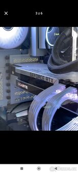 Gigabyte RTX 3080 Vision OC 10GB – elegantní, výkonná, tichá - 2