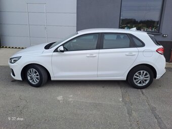 HYUNDAI i30 1.5i-benzin COMFORT r.22 1.majiteli PLNÝSERVIS - 2