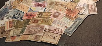 KONVOLUT BANKOVEK PO SBĚRATELI 235ks - 2