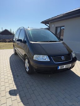 Volkswagen Sharan , 1.9 tdi , 85 kW, r.v.2009 , 7 míst, Rozv - 2