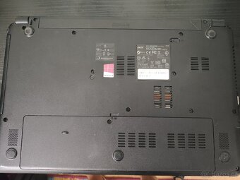 Notebook Acer 2 jádra, 8 GB RAM, SSD - 2