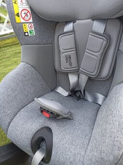 Otočná sedačka Britax SWINGFIX M i-size - 2