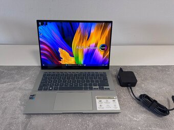 Asus ZenBook 14 OLED - i7-12gen / 16GB DDR4 / 2K dotyk LCD - 2