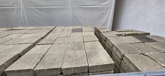 Dlažba betonová 20x20x8 - 2