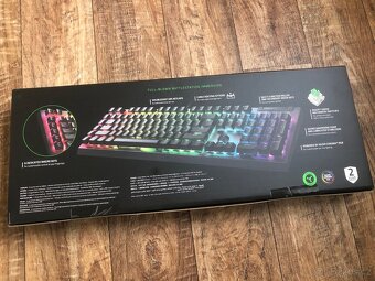 Herní klávesnice Razer BLACKWIDOW V4 X - 2