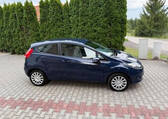 Ford Fiesta 1,2i Klima výhřev sedadel+skla benzín - 2