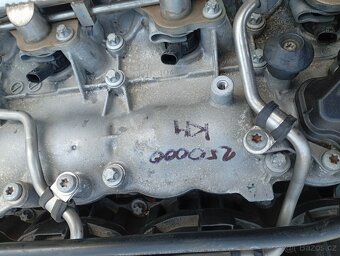 Prodám motor ko na spodku,na mercedes - 2