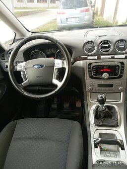Prodám Ford Galaxy Gia - 2