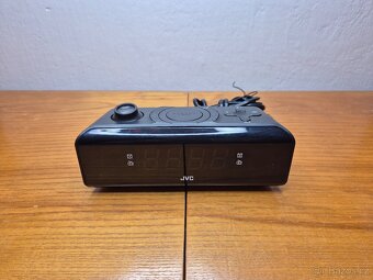 Elegantní radiobudík JVC RA-E211B s velkým LED displejem - 2