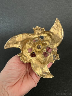 Mosazný retro svícen 21 cm, florální dekor - 2