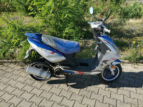 Skútr bez dokladů 125 ccm nový, nejetý - 2