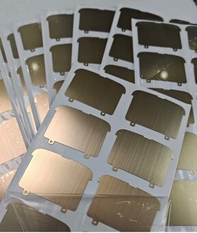 Nokia 8800 Carbon Arte zadní kryt Gold, Black, Carbon, Sappi - 2