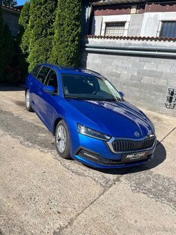 Škoda Octavia Combi 2.0 TDI DSG Executive - 2