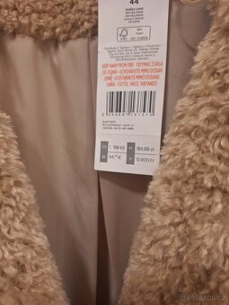 Nový nenošený kabát typ Teddy krémový - 2