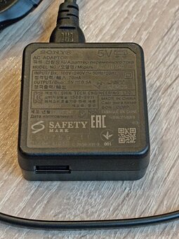 Napájecí adaptér sony - 2