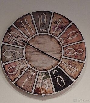 Nástěnné hodiny různé typy - vyberte - 2