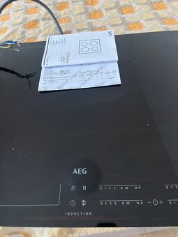 Indukční deska AEG - 2