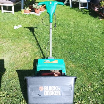 Provzdušňovač trávy Black&Decker - 2