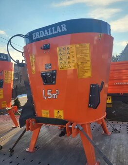 Rozdružovač balíku 1,5m3 - 2