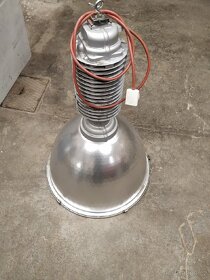 Průmyslové svítidlo - 2