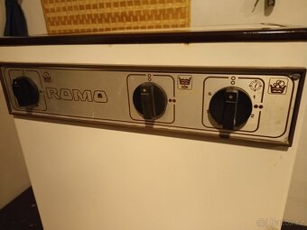 Prodám vrchem plněnou pračku mini Romo R 190 - 2