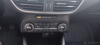 Ford Focus Active 1,5 Ecoboost 110KW-najeto 72000Km - 2