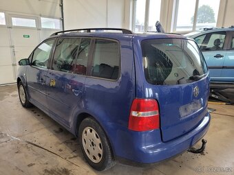 VW TOURAN - NÁHRADNÍ DILY, MOTOR K.O. - 2