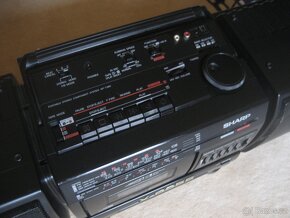 Prodám velký Boombox SHARP - 2