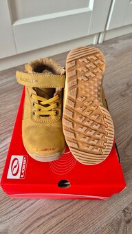 Loap Pert BRW vel. 28 - 2