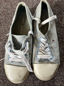 tenisky Tommy Hilfiger ,vel.35,5 - 2
