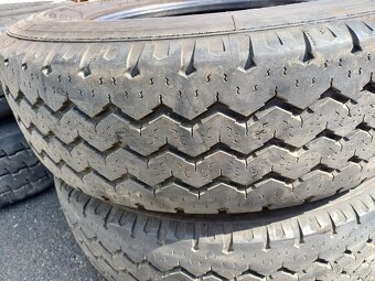 pneu 215/75R16 C - 2
